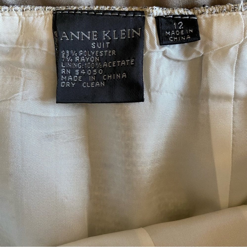 Anne Klein Women’s 2 Piece Suit Jacket & Skirt Cream with Black Flex Size 12 - Picture 11 of 13